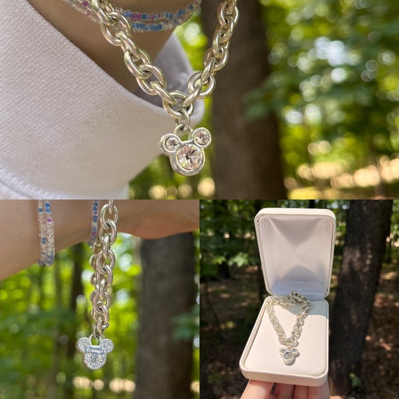 Vintage Silver Disney Charm Bracelet Plus Box 💕 - Picture 1 of 10